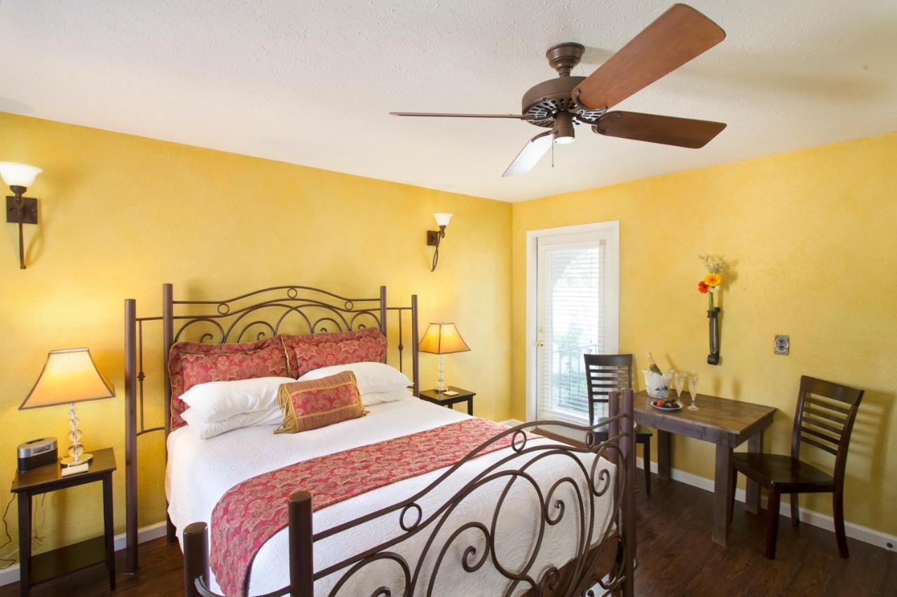 Lakehouse Bed And Breakfast Canyon Lake Εξωτερικό φωτογραφία