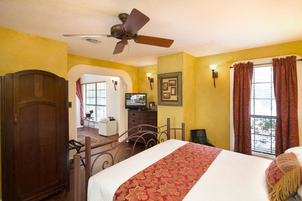 Lakehouse Bed And Breakfast Canyon Lake Εξωτερικό φωτογραφία